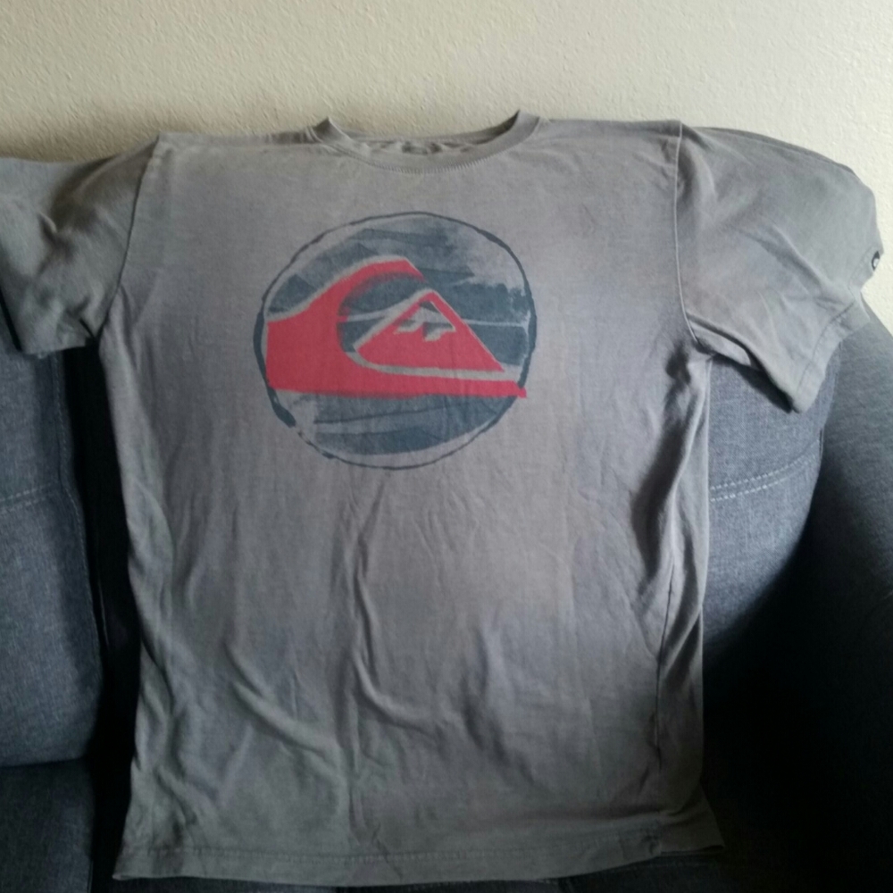 Men's Quicksilver t-shirt